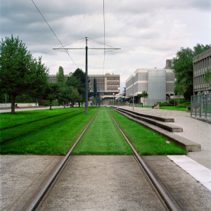 mi-06-31-01-90x90